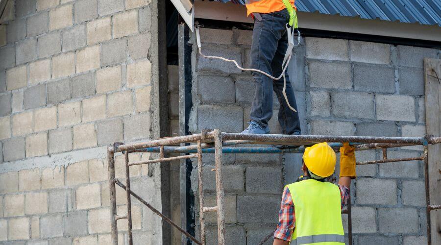 Expert flood damage restoration services in Aguadilla, PR